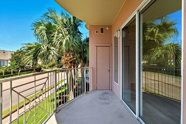 Building Photo - 3505 Sage Rd