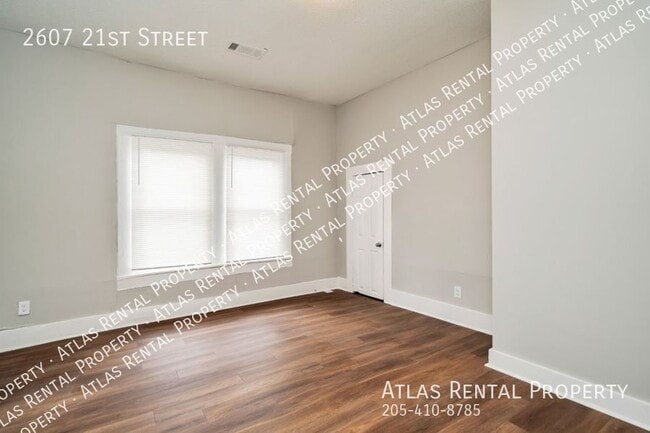 Building Photo - 2607 21st St