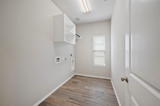 Building Photo - 132 Fox Trail Rd