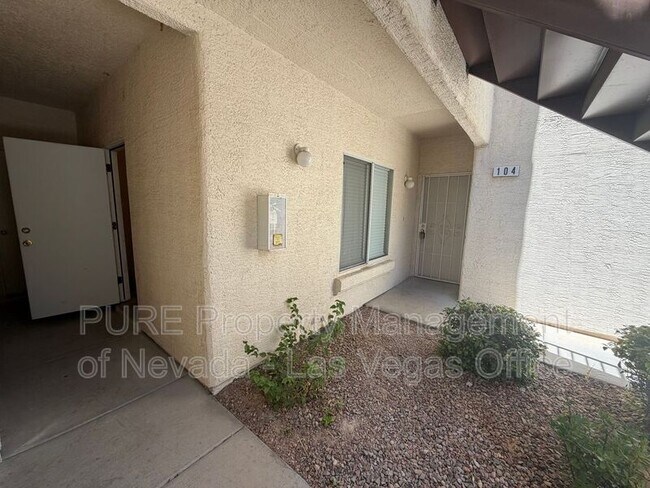 Building Photo - 7230 Indian Creek Ln