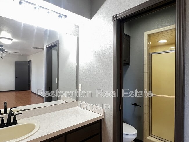 Building Photo - 819 N2964 Rd