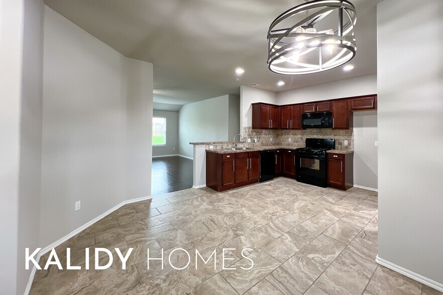 Building Photo - 2901 Cider Mill Ln