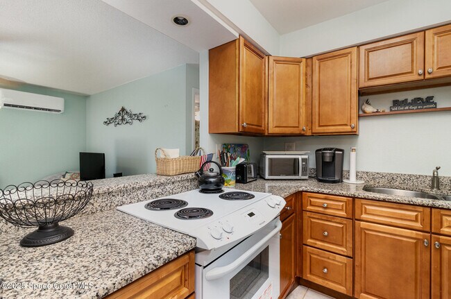 Building Photo - 2625 S Atlantic Ave