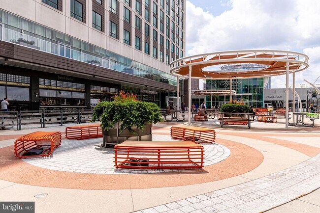 Building Photo - 8505 Jeffersonian Ct