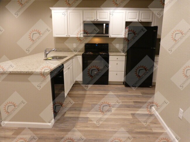 Building Photo - 2353 Marlene Blvd