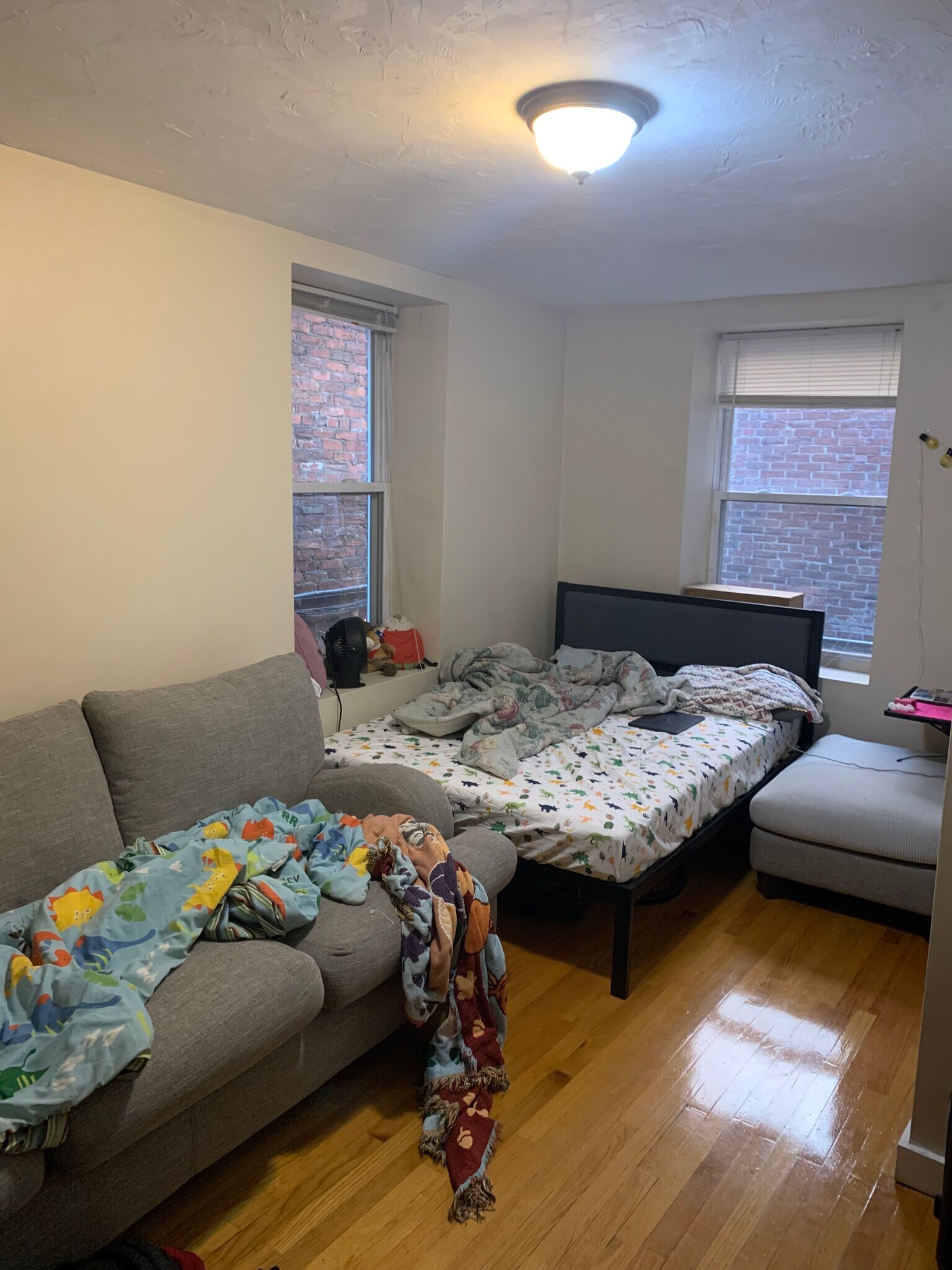 Building Photo - 30 Fleet St