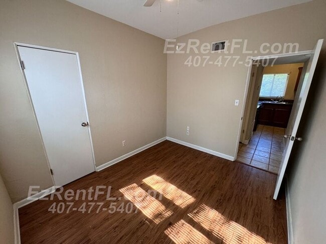 Building Photo - 616 Woodling Pl