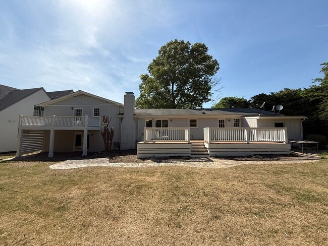 Building Photo - **OFFERING REFUNDABLE APPLICATION FEES** Stunning 5BD, 3BA North Ridge Raleigh Home on a Large, P...