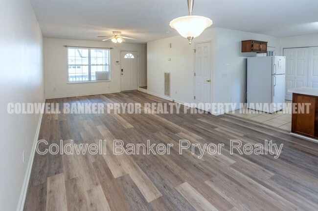 Building Photo - 1240 N Concord Rd