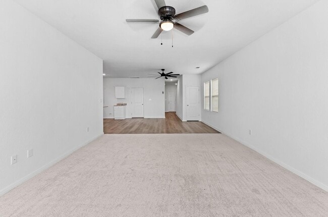 Building Photo - 224 Night Riders Wy