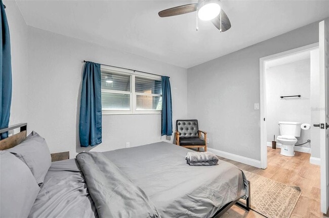 Building Photo - 3720 3rd Ave N