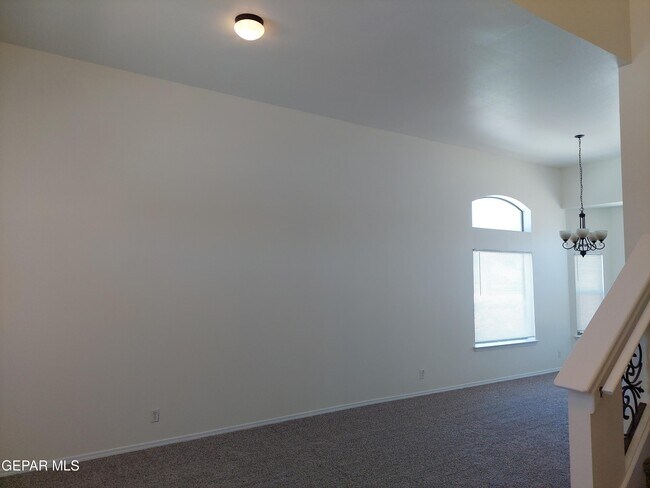 Building Photo - 11236 Horse Ranch St