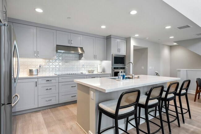 Building Photo - 2906 Foundry Ct