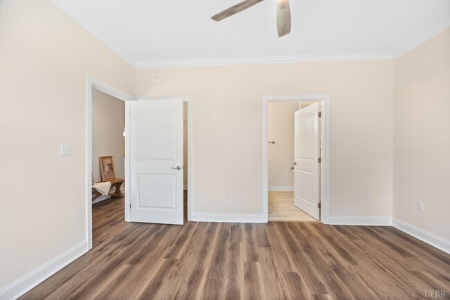 Building Photo - 174 Villa Oak Cir