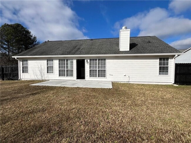 Building Photo - 2140 Racquet Club Cir NW