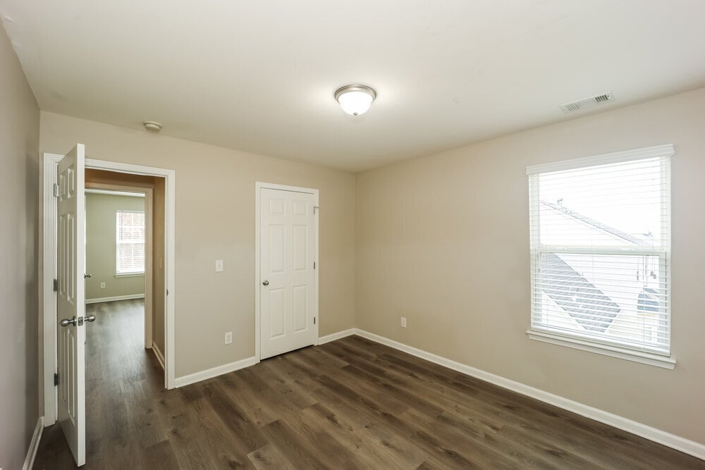 Building Photo - 5411 Bighorn Pass