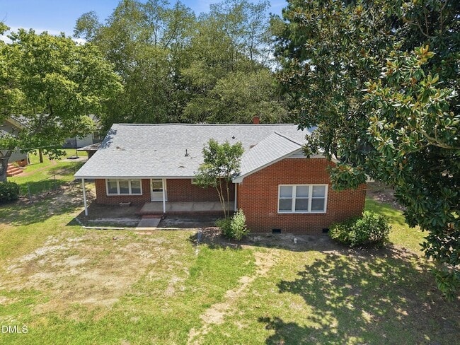 Building Photo - 1305 Erwin Rd