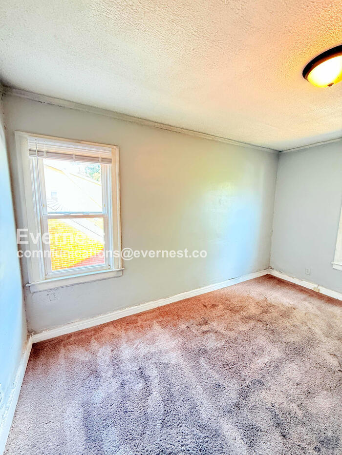 Building Photo - 15444 Appoline St