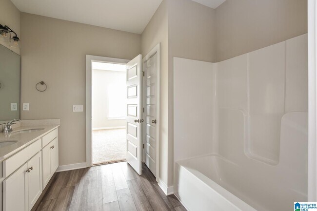 Building Photo - 212 John Harold Dr