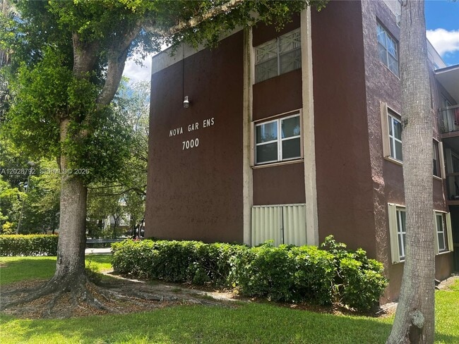 Building Photo - 7000 Nova Dr