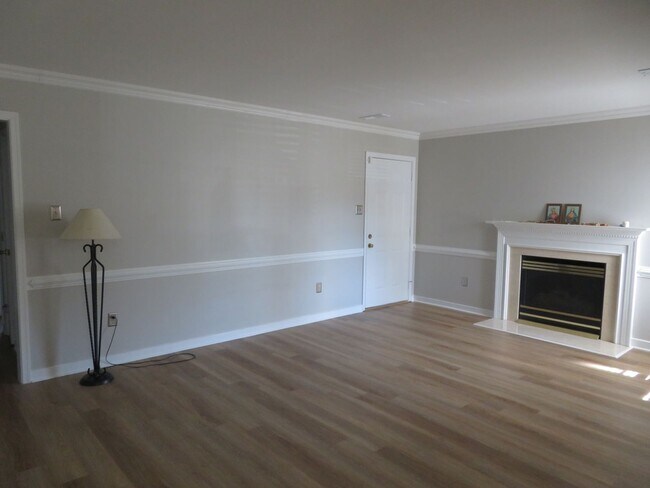 Building Photo - Petersburg Virginia