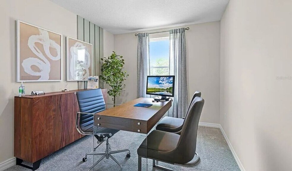 Building Photo - 528 Zinfandel Dr