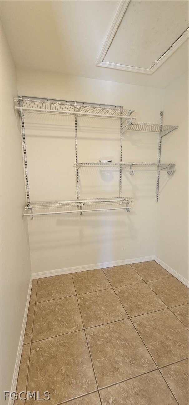 Building Photo - 420 SE 15th Terrace