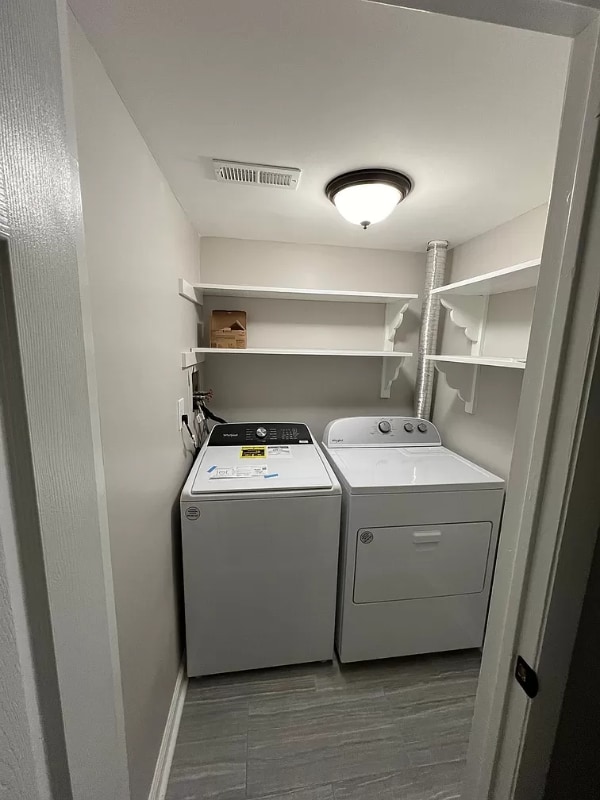 Building Photo - 108 Willow Turn