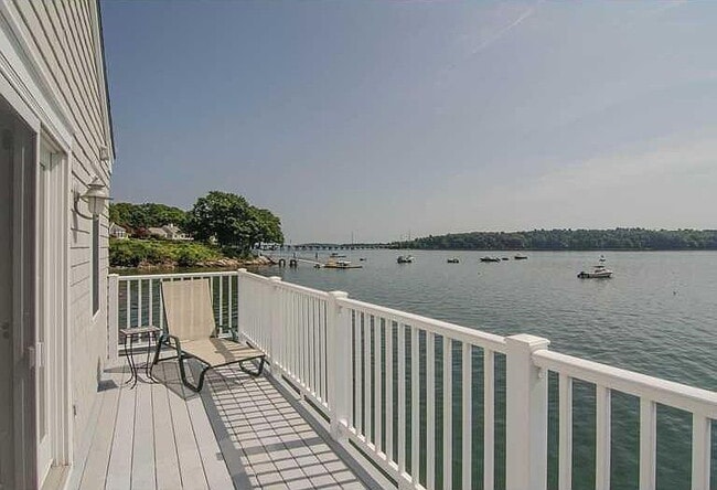 Building Photo - "Charming 2-Bed, 2-Bath Haven in Yarmouth – Spacious 1,380 Sq Ft Gem!"