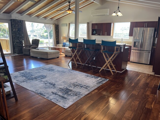 Building Photo - 372 Ilimalia Loop