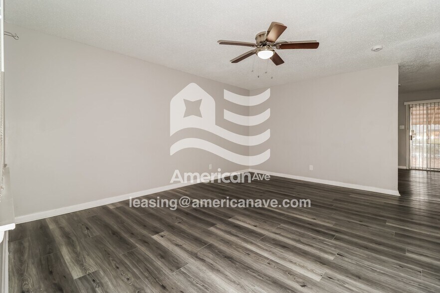 Building Photo - 5801 Southwick Dr