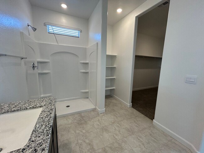 Building Photo - Free May Rent! Brand New 4-Bedroom Home in DR Horton’s Newest Community – Only $1,895/Month!