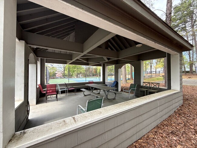 Building Photo - 2 Bedroom Condo in  Portside at Davidson Landing!