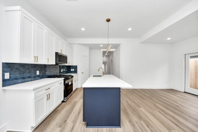 Building Photo - 9309 Caddo Rd