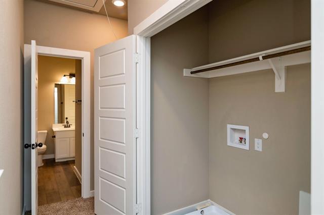 Building Photo - 743 Harvest Moon Dr