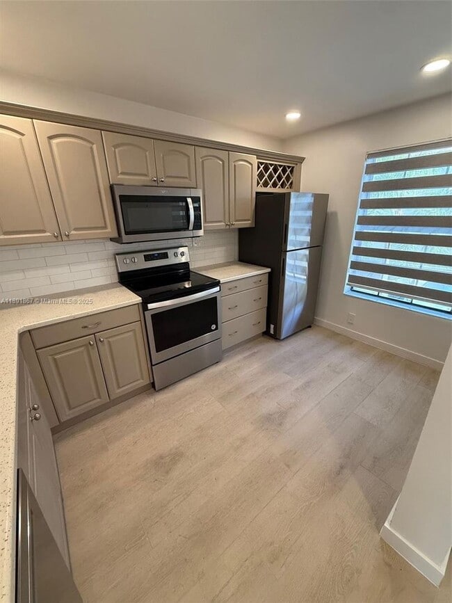 Building Photo - 13004 SW 88th Terrace S