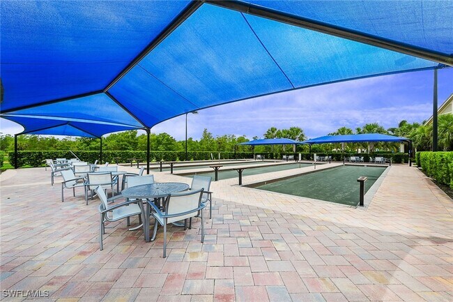 Building Photo - 7638 Jacaranda Ln