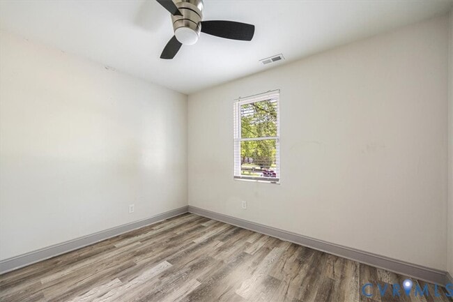 Building Photo - 4701 Lucinda Ln