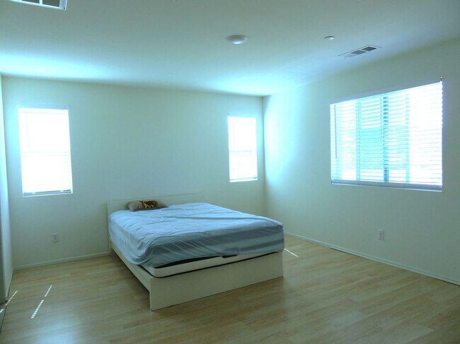 Building Photo - 29157 sunforest