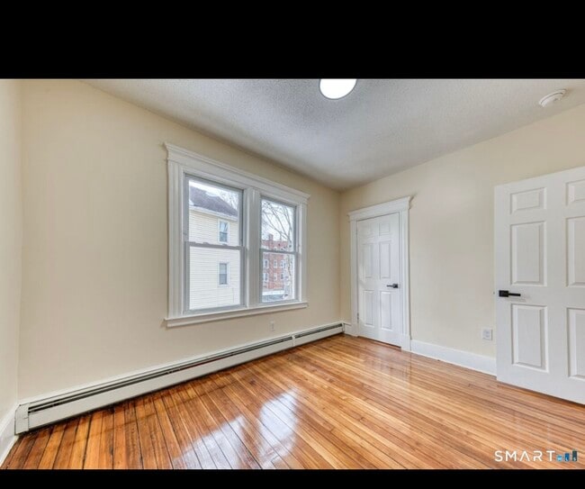 Building Photo - 75-75 Cabot St