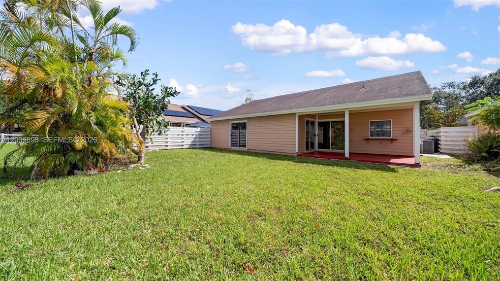 Building Photo - 14780 SW 139th Ct