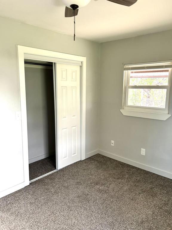 Building Photo - 3007 E Corona St