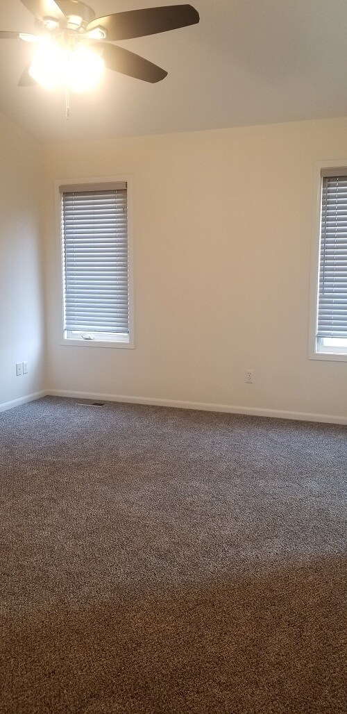 Building Photo - 2231 Water Blossom Ln