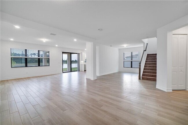 Building Photo - 8755 Grand Prix Ln