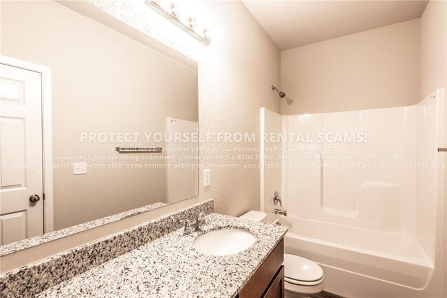 Building Photo - 4679 W Fairbanks Way