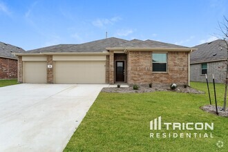 Building Photo - 932 Skytop Dr