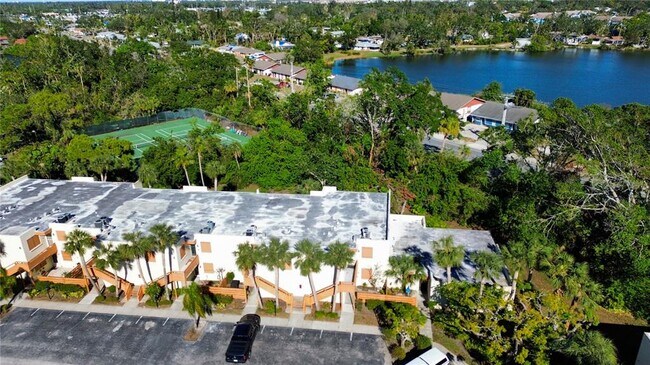 Building Photo - 133 Wild Palm Dr