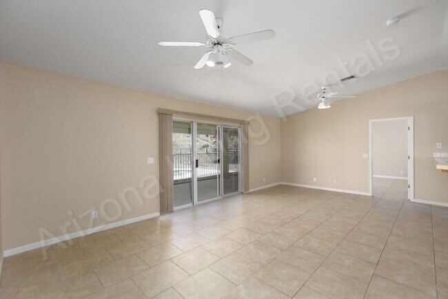 Building Photo - THREE CAR POOL HOME