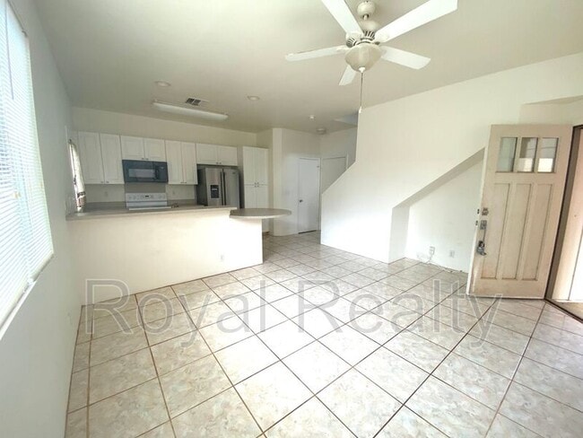 Building Photo - 91-1123 Kanela St.