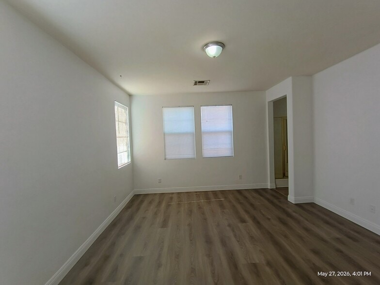 Building Photo - 4432 Mount Penteli Ave
